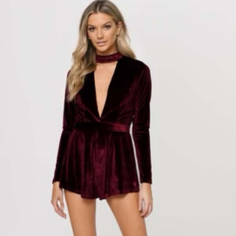 Ocean views velvet choker romper